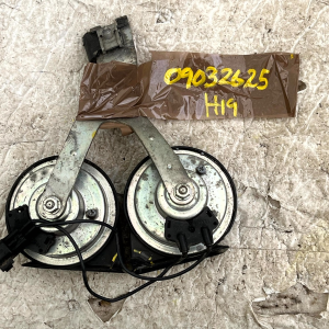 Mercedes C E Class Warning Horn Siren Signal Alarm A0465220024 Genuine - Image 17