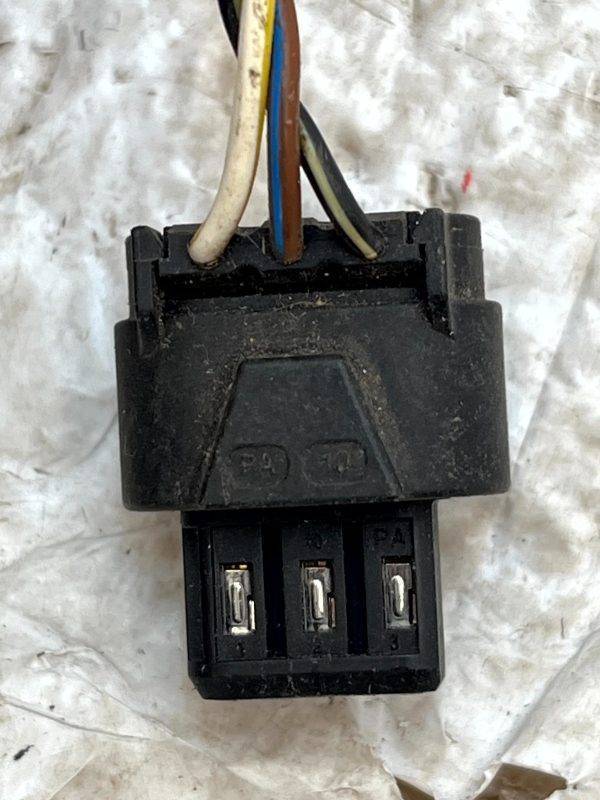 Mercedes C E S Class PDC Sensor Wire Harness Plug Connector A0005450329 Genuine 3 Mercedes C E S Class PDC Sensor Wire Harness Plug Connector A0005450329 Genuine 178431872276 4