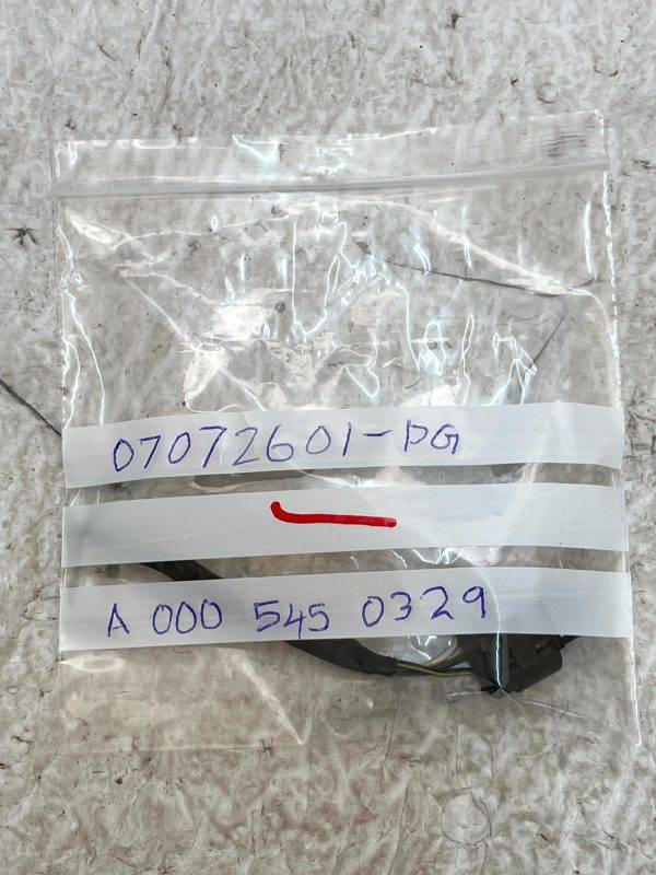 Mercedes C E S Class PDC Sensor Wire Harness Plug Connector A0005450329 Genuine 7 Mercedes C E S Class PDC Sensor Wire Harness Plug Connector A0005450329 Genuine 178431872276 8