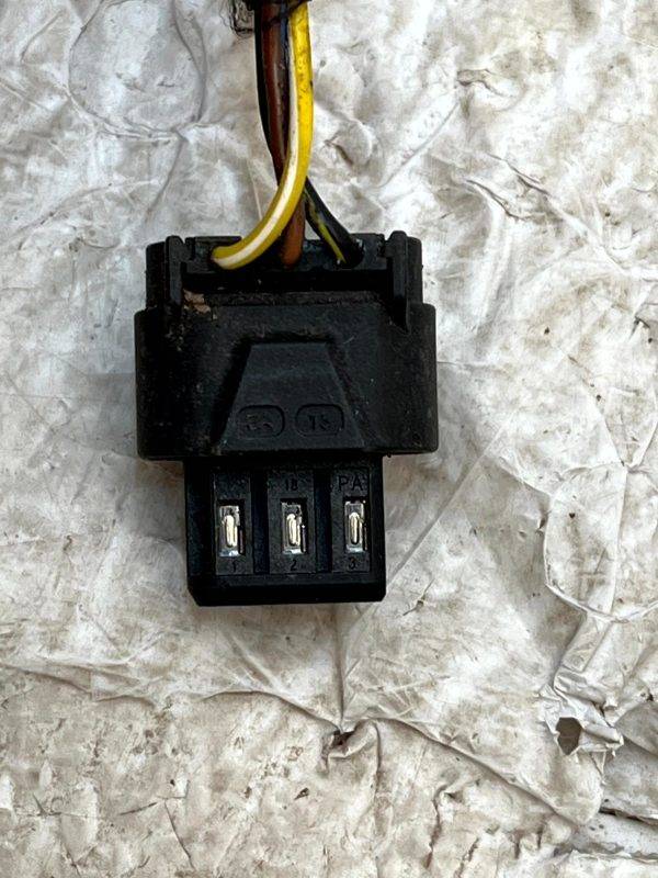 Mercedes C E S Class PDC Sensor Wire Harness Plug Connector A0005450329 Genuine 3 Mercedes C E S Class PDC Sensor Wire Harness Plug Connector A0005450329 Genuine 178431896346 4