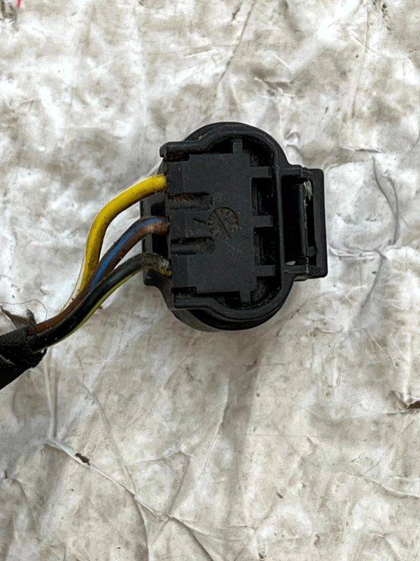 Mercedes C E S Class PDC Sensor Wire Harness Plug Connector A0005450329 Genuine 5 Mercedes C E S Class PDC Sensor Wire Harness Plug Connector A0005450329 Genuine 178431896346 6