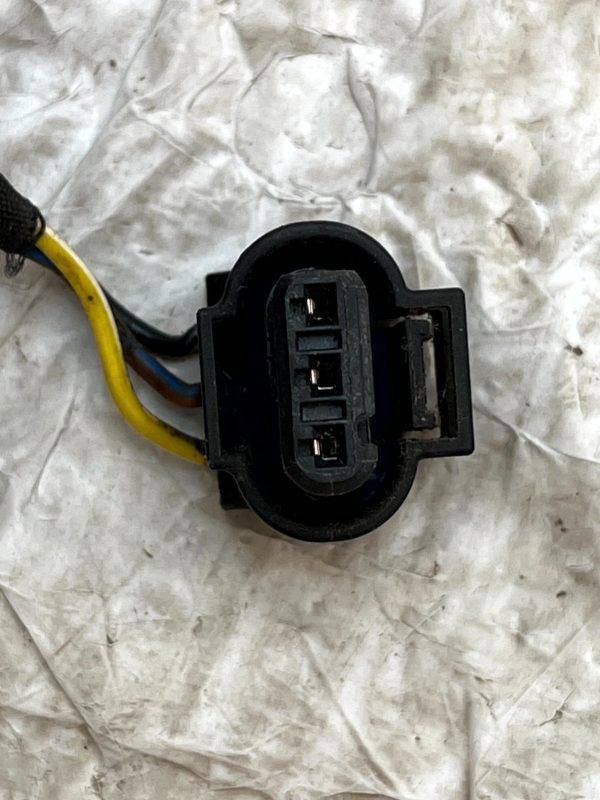 Mercedes C E S Class PDC Sensor Wire Harness Plug Connector A0005450329 Genuine 6 Mercedes C E S Class PDC Sensor Wire Harness Plug Connector A0005450329 Genuine 178431896346 7