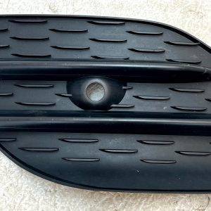 Mercedes CLA C118 Front Bumper Left PDC Grille 2019 TO 2024 A1188854301 Genuine 15 Mercedes CLA C118 Front Bumper Left PDC Grille 2019 TO 2024 A1188854301 Genuine - Image 3