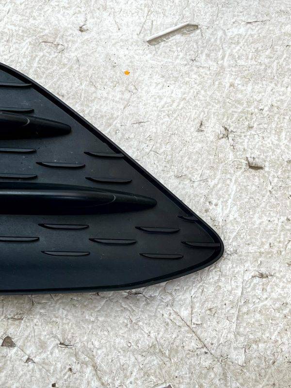 Mercedes CLA C118 Front Bumper Left PDC Grille 2019 TO 2024 A1188854301 Genuine 4 Mercedes CLA C118 Front Bumper Left PDC Grille 2019 TO 2024 A1188854301 Genuine 178236977686 5