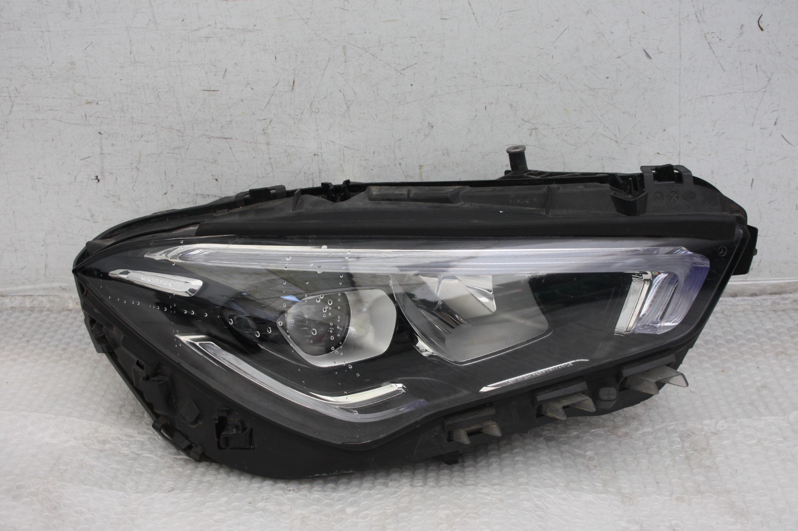 Mercedes CLA C118 Right Side LED Headlight 19-25 A1189068600 Genuine *DAMAGED*