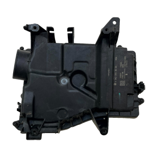 Mercedes CLA C118 X118 Air Filter Cleaner Box 2019 TO 2024 A2820903800 Genuine - Image 1