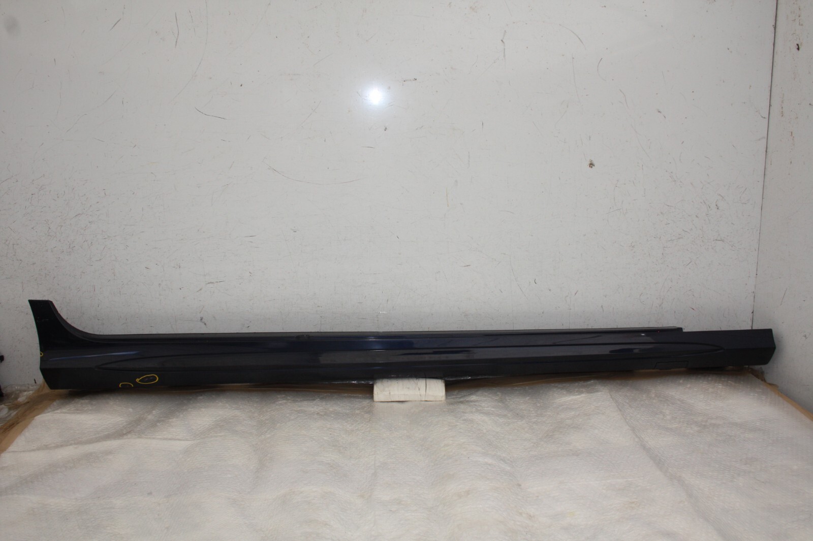 Mercedes CLS X218 Right Side Skirt 2014 TO 2017 A218690XX00 Genuine *DAMAGED*