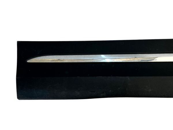Mercedes GLA H247 Front Left Door Lower Molding Trim 2023 ON A2477279200 Genuine 178430630986 2