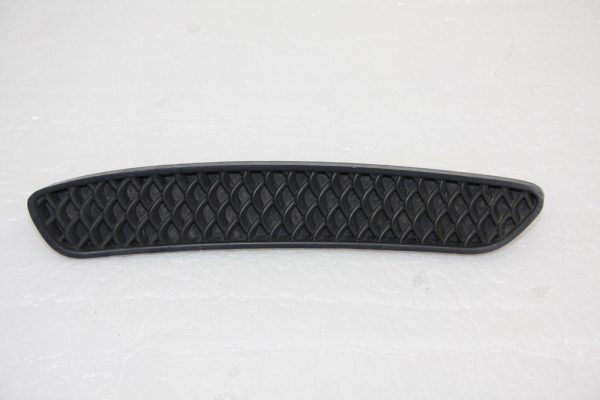 Mercedes-GLA-X156-AMG-Rear-Bumper-Right-Grill-Trim-2014-2020-A1568850253-Genuine-176897701756