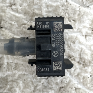 Mercedes GLC X253 Front Pedestrian Protection Sensor A2229058204 Genuine - Image 18
