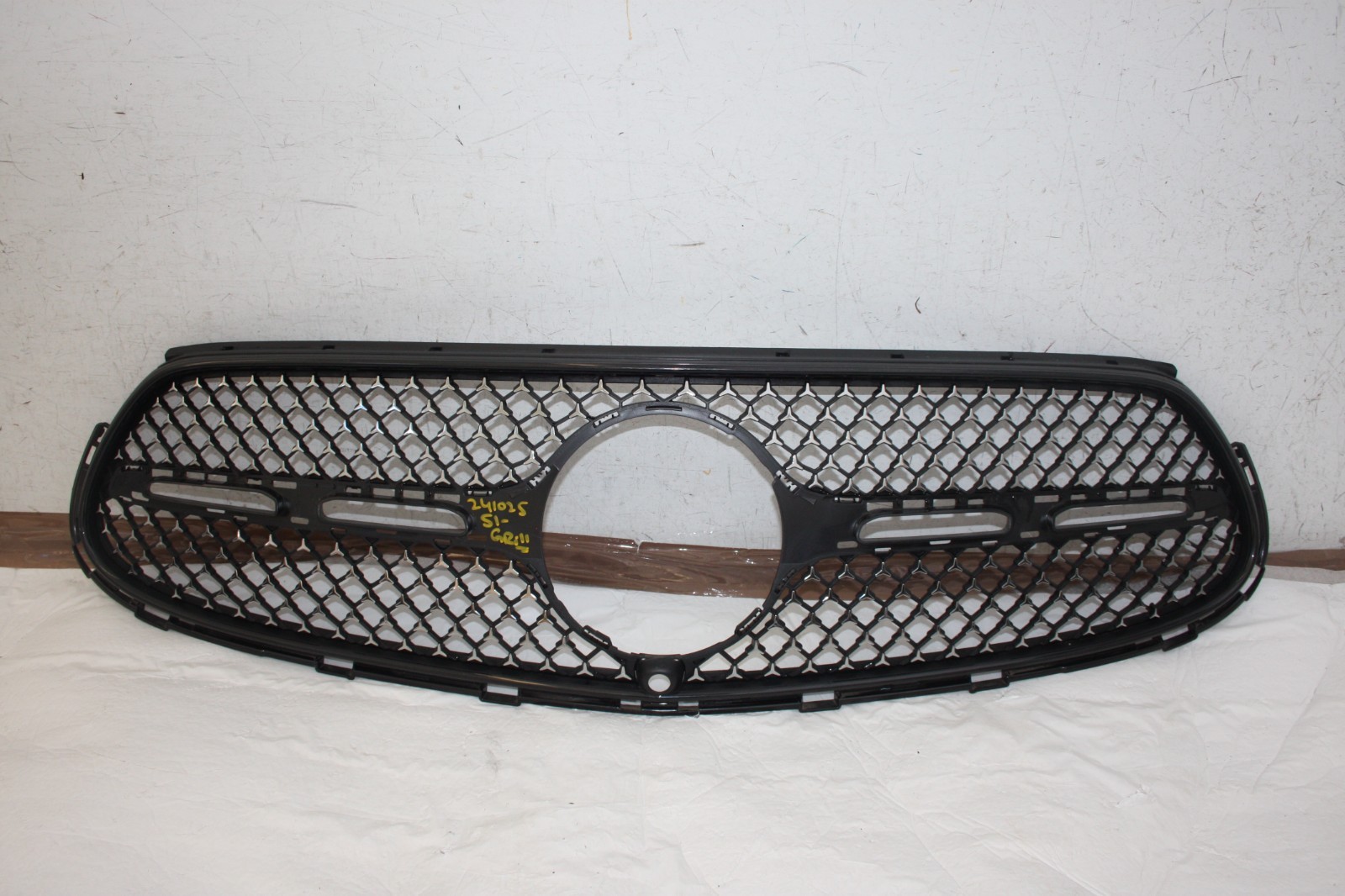 Mercedes GLC X254 AMG Front Bumper Grill A2548881800 Genuine