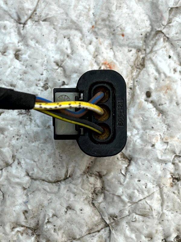 Mercedes GLE W166 PDC Parking Sensor Plug Connector 15 TO 19 A0225452426 Genuine 5 Mercedes GLE W166 PDC Parking Sensor Plug Connector 15 TO 19 A0225452426 Genuine 178437168536 6