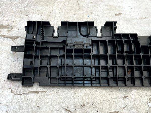 Mercedes GLE W167 Front Left Side Skirt Support Bracket 2019 TO 2023 A1676981701 178510116886 10