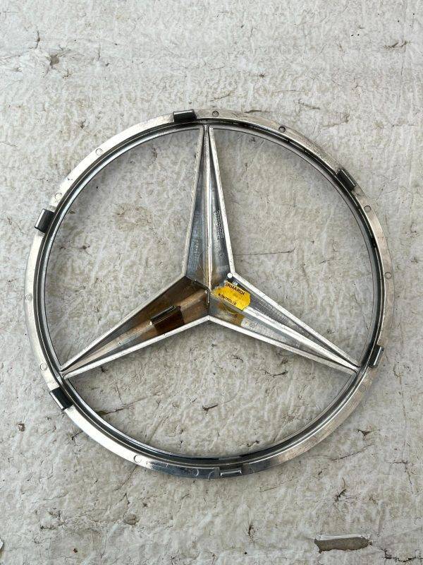 Mercedes Sprinter GLC GLE GLS Front Bumper Emblem Badge Logo A0008172116 Genuine 3 Mercedes Sprinter GLC GLE GLS Front Bumper Emblem Badge Logo A0008172116 Genuine 178530242146 4