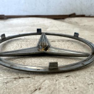 Mercedes Sprinter GLC GLE GLS Front Bumper Emblem Badge Logo A0008172116 Genuine 21 Mercedes Sprinter GLC GLE GLS Front Bumper Emblem Badge Logo A0008172116 Genuine - Image 9