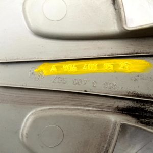 Mercedes Sprinter W906 Wheel Hub Cover Cap 16'' 2006 TO 2013 A9064000525 Genuine - Image 4