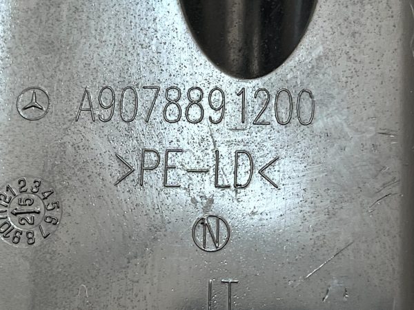 Mercedes Sprinter W907 Rear Left Mudguard Flap 2018 Onward A9078891200 Genuine 178536906236 12