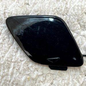 Mercedes V Class W447 Front Bumper Tow Cap Cover 2015-2020 BZ04181021A Genuine - Image 2