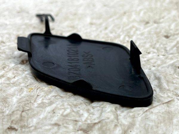 Mercedes V Class W447 Front Bumper Tow Cap Cover 2015 2020 BZ04181021A Genuine 178236913876 4