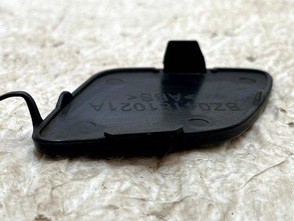Mercedes V Class W447 Front Bumper Tow Cap Cover 2015 2020 BZ04181021A Genuine 178236913876 5
