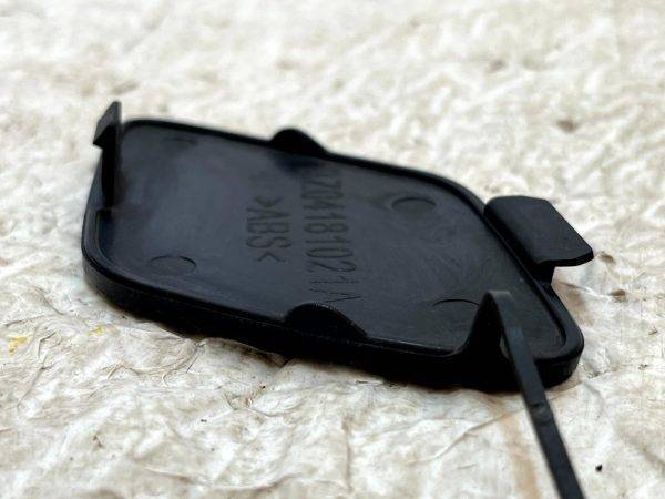 Mercedes V Class W447 Front Bumper Tow Cap Cover 2015 2020 BZ04181021A Genuine 178236913876 6