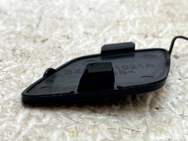 Mercedes V Class W447 Front Bumper Tow Cap Cover 2015 2020 BZ04181021A Genuine 178236913876 7