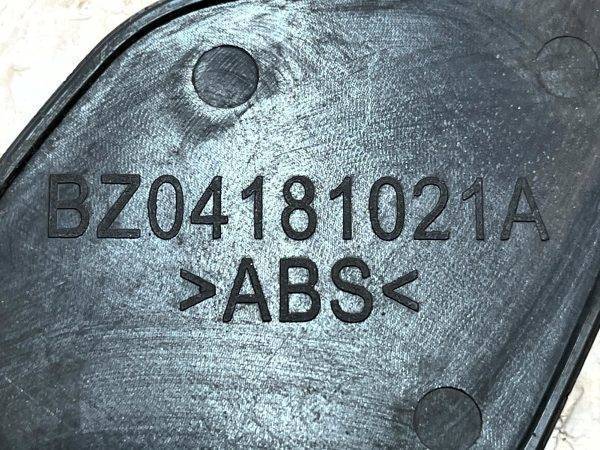 Mercedes V Class W447 Front Bumper Tow Cap Cover 2015 2020 BZ04181021A Genuine 178236913876 8