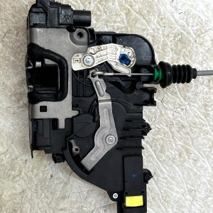 Mercedes V Class W447 Front Left Door Lock W/ Handle Bracket 15-20 A4477200435 - Image 11