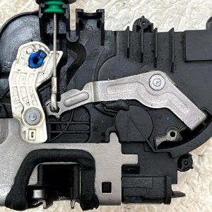 Mercedes V Class W447 Front Left Door Lock W/ Handle Bracket 15-20 A4477200435 - Image 13