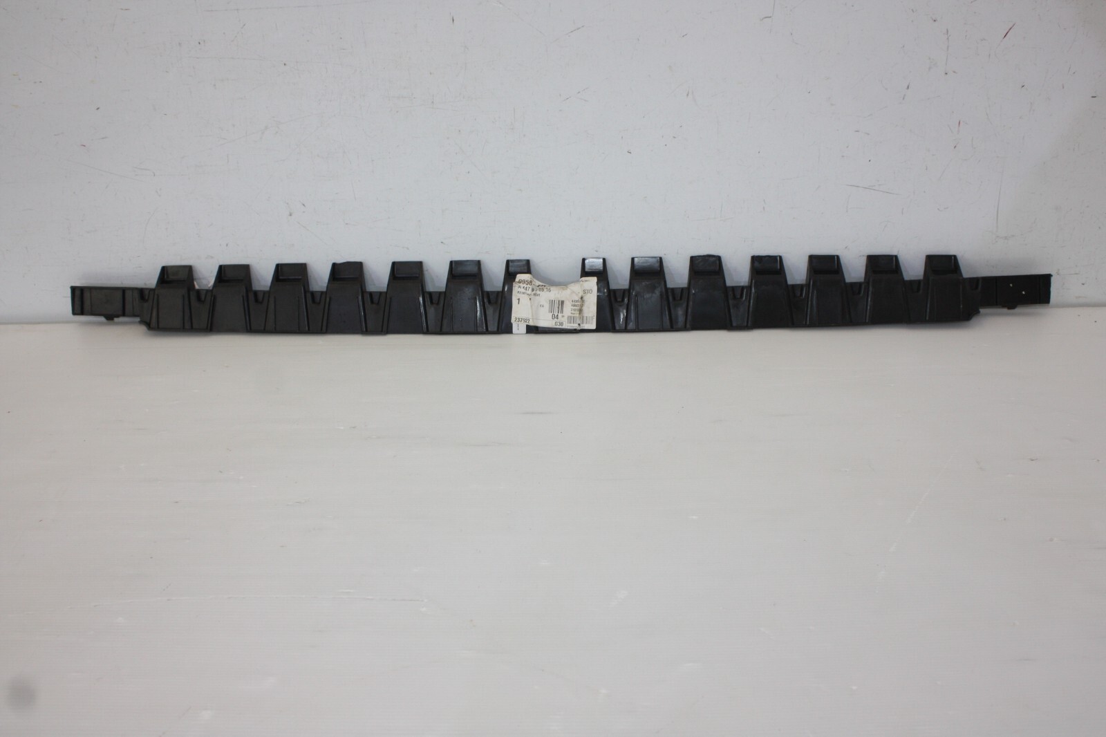 Mercedes Vito W447 Rear Bumper Support Bracket A4478850516