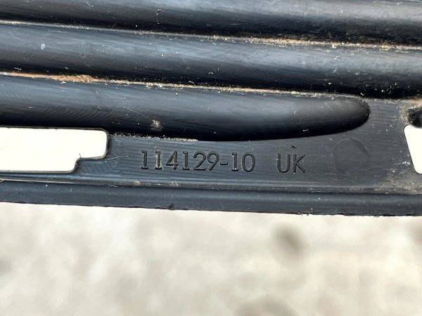 Mini One Cooper F55 Front Right Bumper Air Inlet Finisher 14 18 7355240 Genuine 178409736876 10