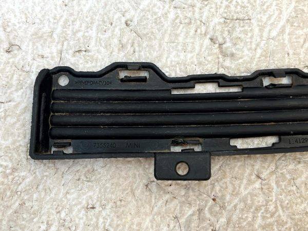 Mini One Cooper F55 Front Right Bumper Air Inlet Finisher 14 18 7355240 Genuine 178409736876 6