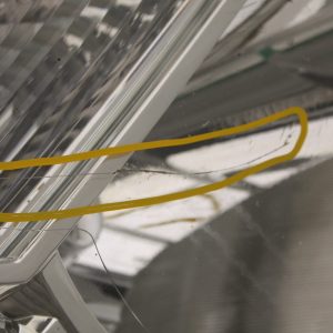 Nissan Navara Right Side Headlight 2010-2015 26010-5X00B Genuine *LENS DAMAGED* - Image 3