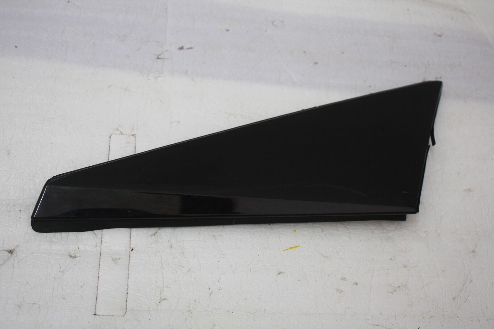 Peugeot 3008 Tailgate Left Trim Cover 9813844480 Genuine