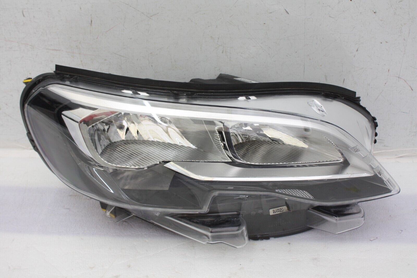 Peugeot Expert Right Side Headlight 2016 TO 2024 9808572780 Genuine *DAMAGED*