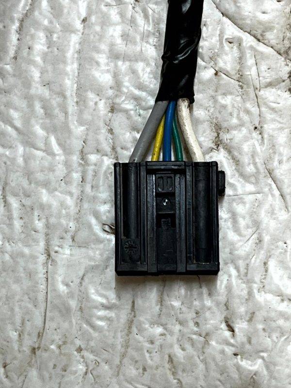 Peugeot RCZ Seat Adjustment Motor Plug Connector 1379218 Genuine 178518965036 4