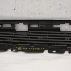Polestar 2 Front Bumper Lower Grill 2021 ON 31663677 Genuine - Image 14
