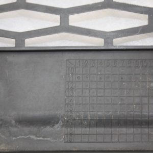 Range Rover Evoque Front Bumper Grill 2011-2015 GJ32-17K945-A Genuine *DAMAGED* - Image 12