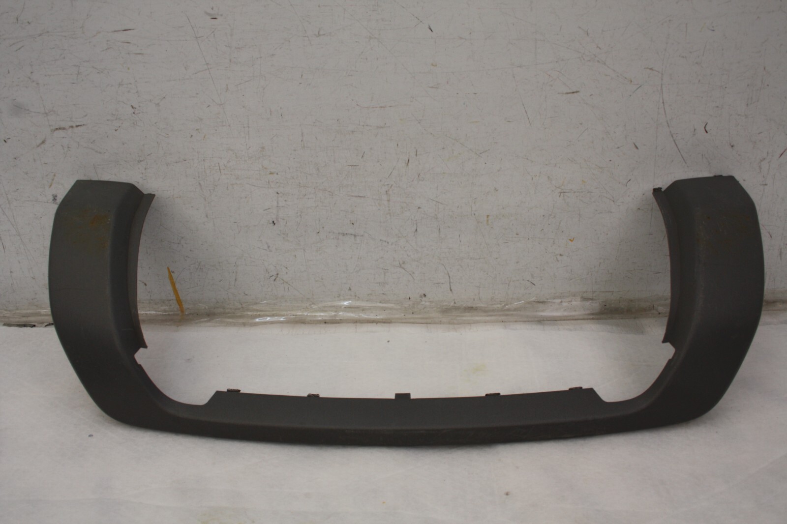 Range Rover Evoque L538 Front Bumper Lower Section 11 TO 15 BJ32-17979-A Genuine