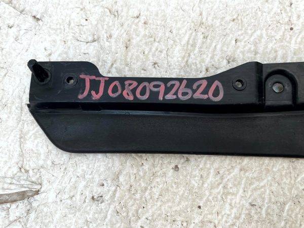 Range Rover Sport L461 Front Bumper Left Spoiler Trim 22 ON N9X217F018BB Genuine 178524891276 9
