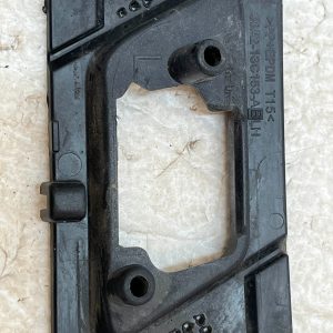 Range Rover Velar L560 Front Left Headlight Washer Cover J8A2-13C153-AB Genuine - Image 8