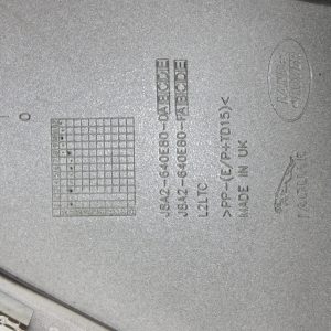 Range Rover Velar Rear Bumper Middle Section Trim 2017 TO 2023 J8A2-640E80-D - Image 7