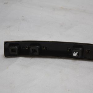 Range Rover Vogue L460 Rear Tailgate Moulding 2022 ON M8E2-404C42 Genuine - Image 14