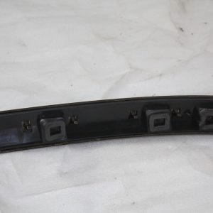 Range Rover Vogue L460 Rear Tailgate Moulding 2022 ON M8E2-404C42 Genuine - Image 9