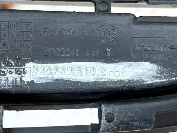 Renault Clio Mk3 Front Bumper Upper Radiator Grille 2009 2013 622565519R Genuine 178502054516 13