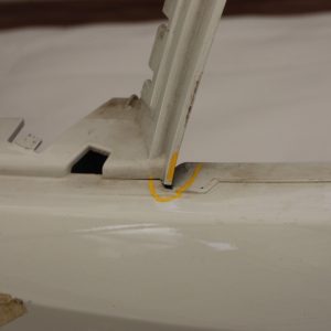 Renault Megane RS Front Bumper 8200483826 Genuine *DAMAGED* - Image 9