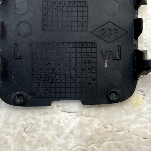 Renault Trafic Mk3 Front Bumper Tow Hook Eye Cap Cover 14-19 511802102R Genuine - Image 10