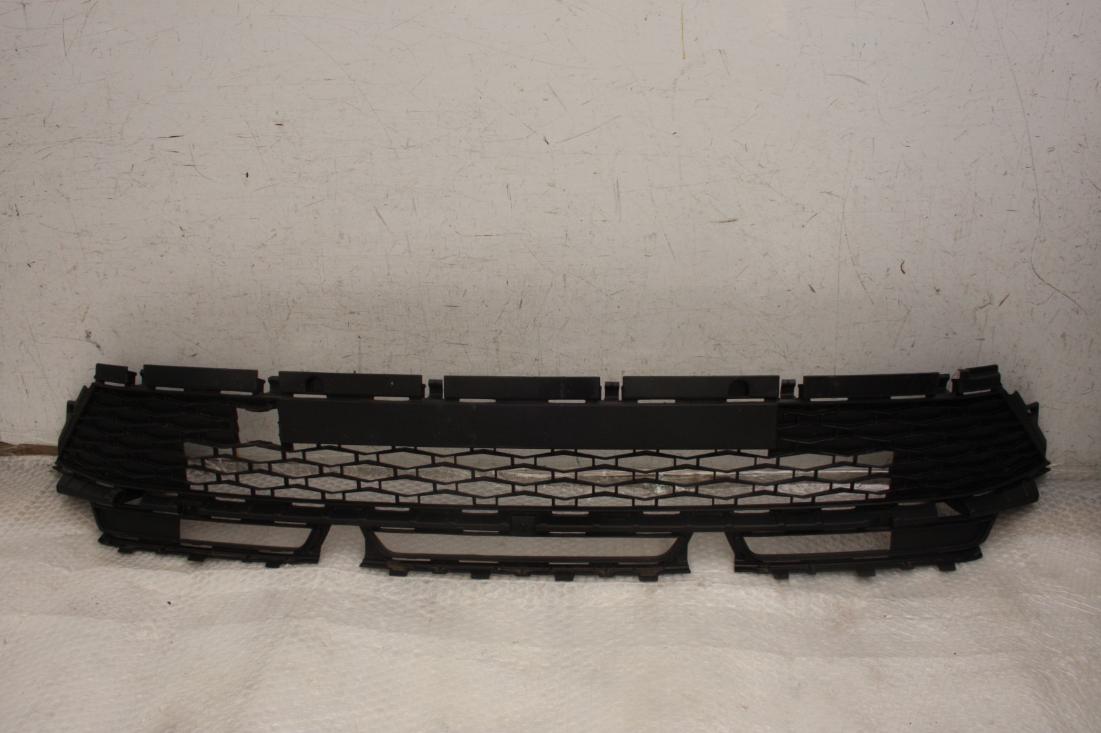 Skoda Kamiq Facelift Front Bumper Lower Grill 2024 ON 658853677A Genuine