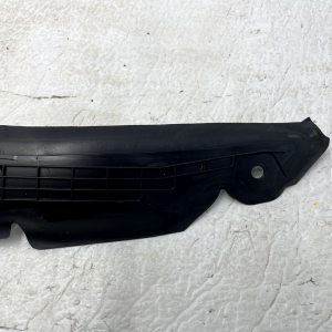 Skoda Kodiaq Front Right End Trim 2024 ON 57H821112 Genuine - Image 8
