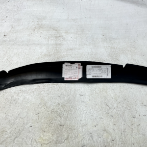 Skoda Kodiaq Front Right End Trim 2024 ON 57H821112 Genuine - Image 9
